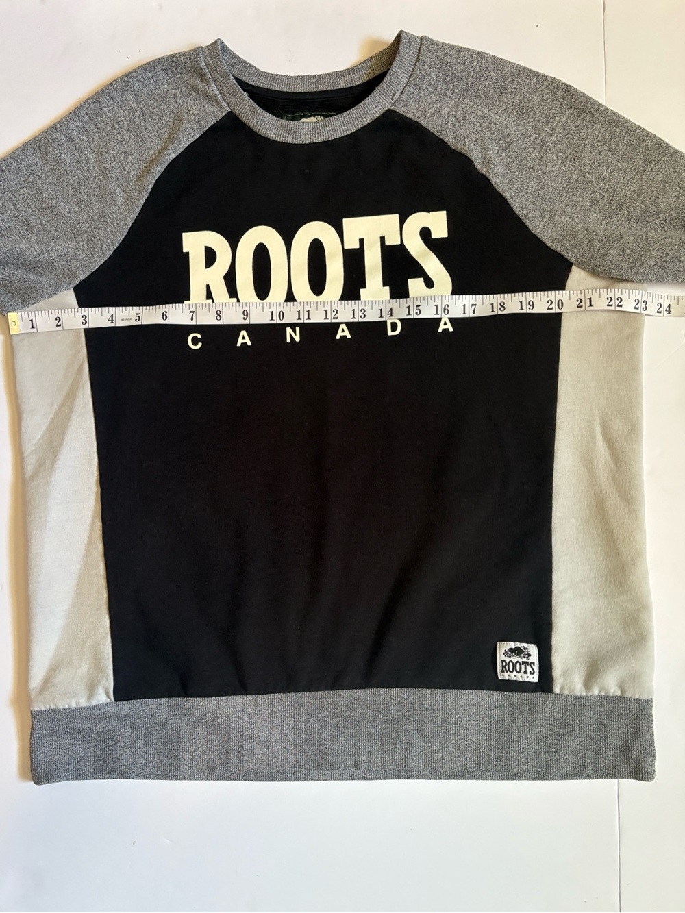 Roots Canada Black Grey Colorblock Raglan Crewneck Sweatshirt women’s Sz XL. - Picture 8 of 13